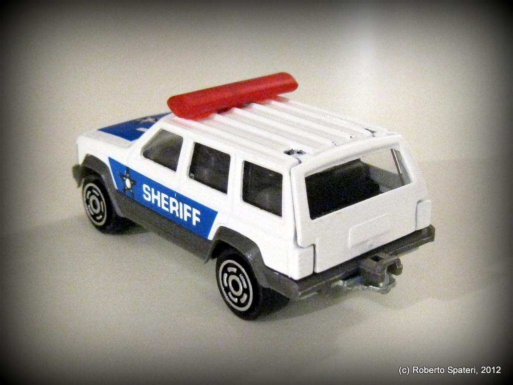 Majorette Jeep Cherokee (n.285-B)